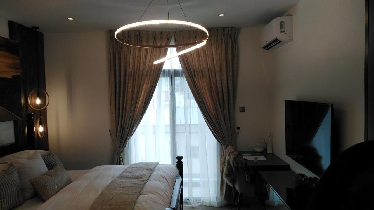 Embassy Gardens Luxury Suites Cpg 아크라 외부 사진