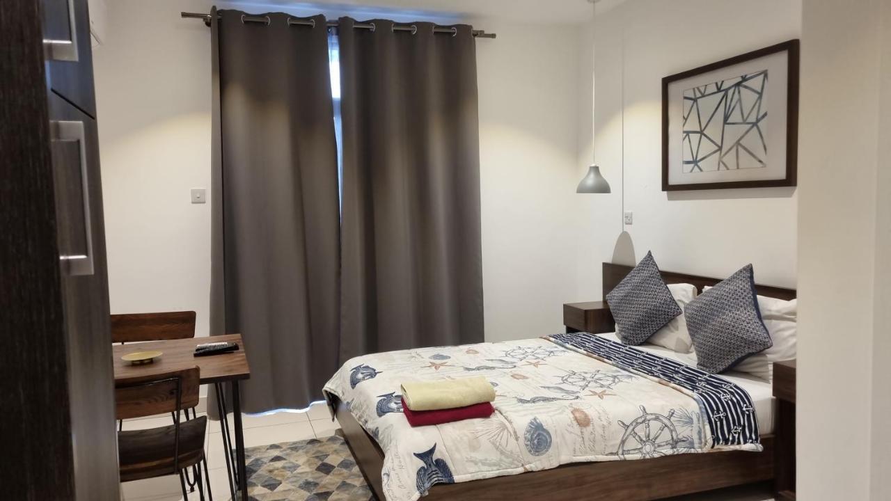 Embassy Gardens Luxury Suites Cpg 아크라 외부 사진