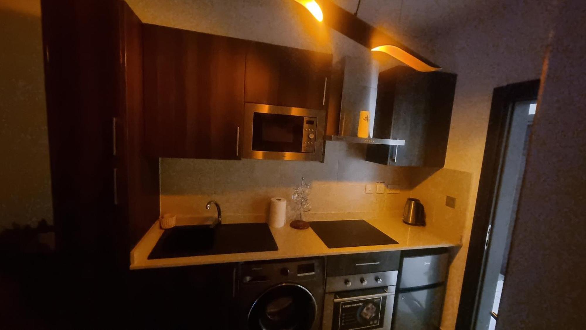 Embassy Gardens Luxury Suites Cpg 아크라 외부 사진