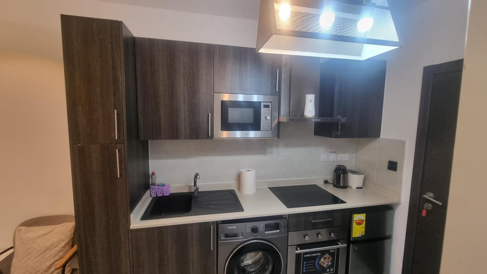 Embassy Gardens Luxury Suites Cpg 아크라 외부 사진