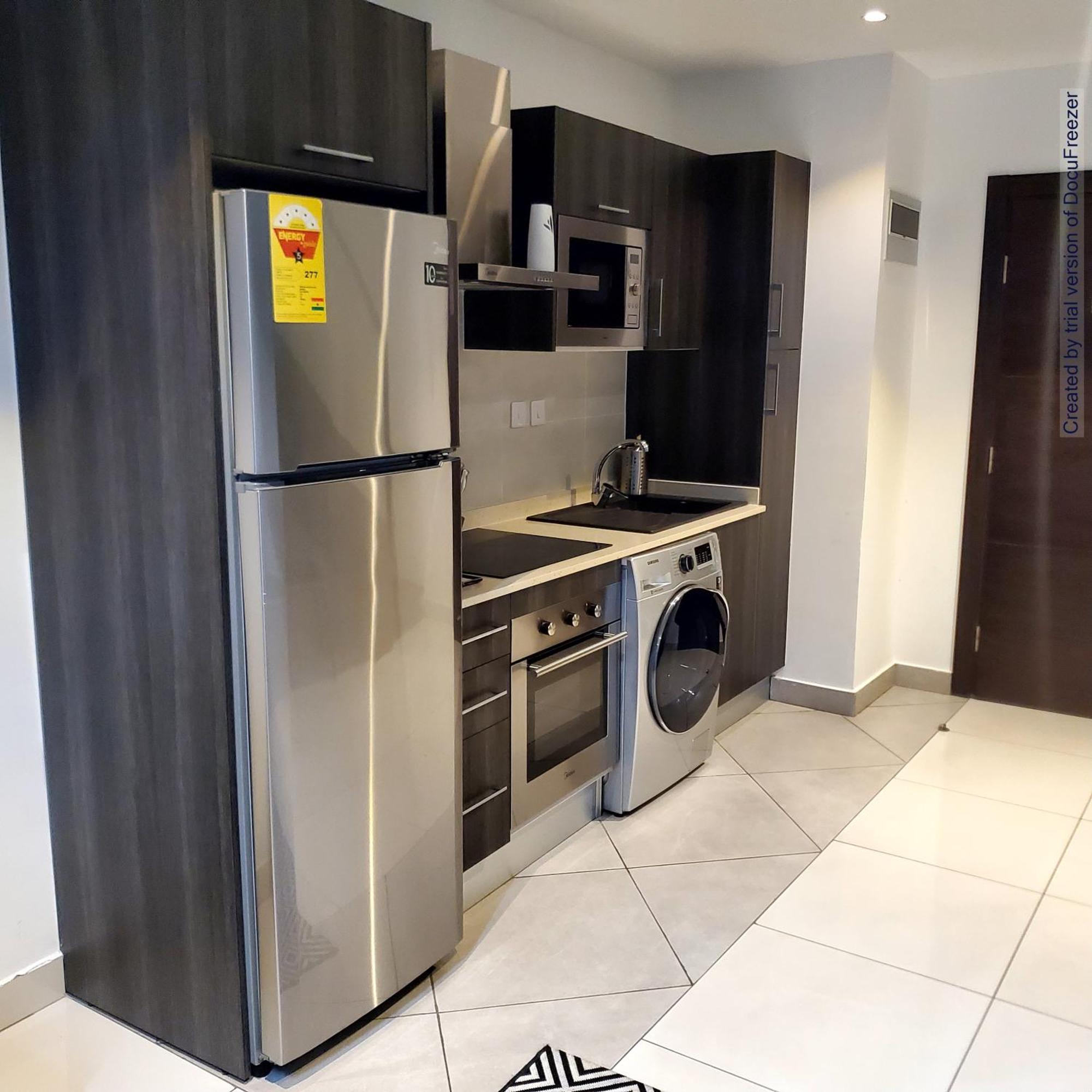 Embassy Gardens Luxury Suites Cpg 아크라 외부 사진