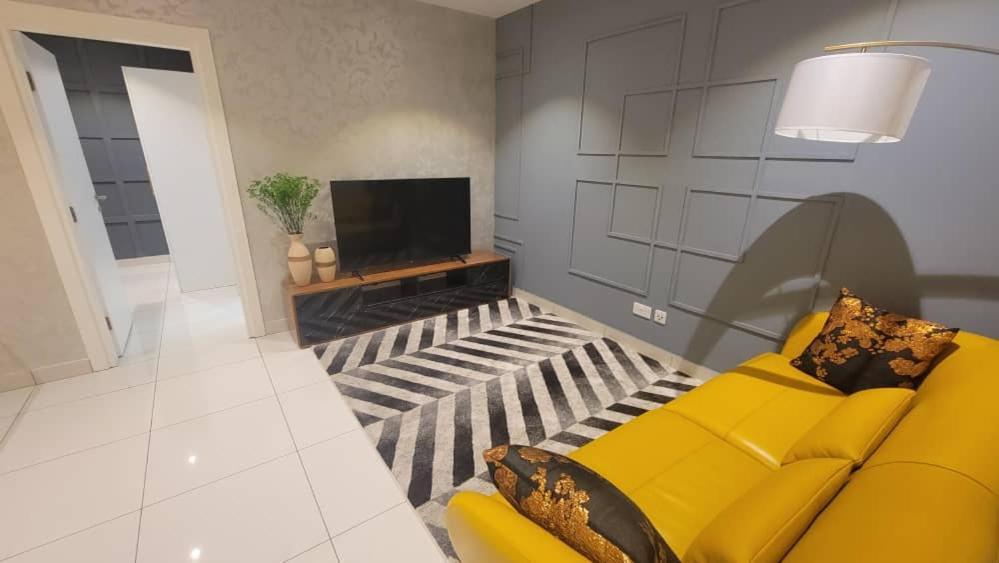 Embassy Gardens Luxury Suites Cpg 아크라 외부 사진